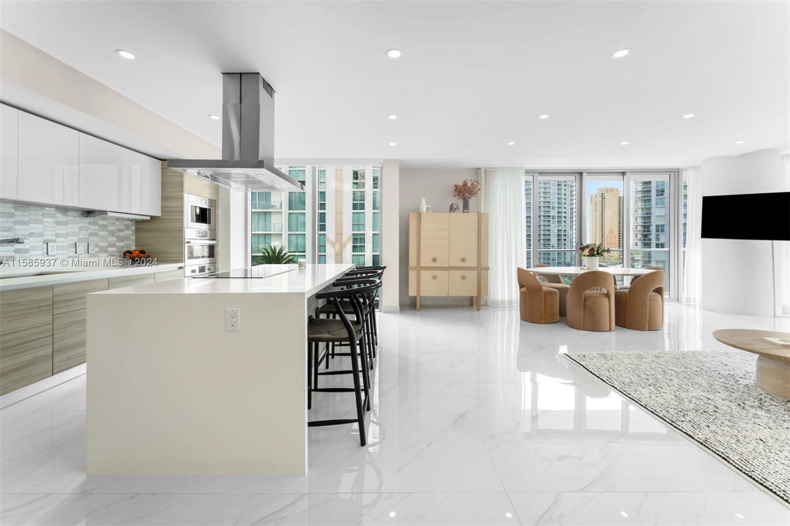 Photo 6 of 37 of 330 Sunny Isles Blvd 5-808 condo