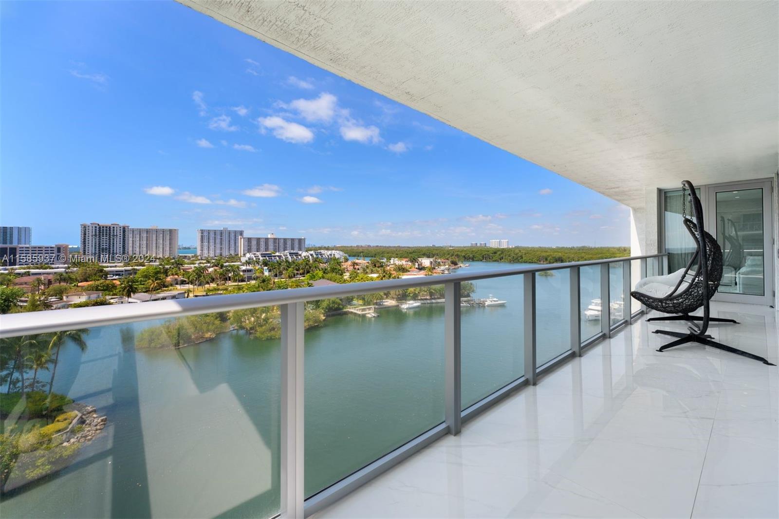 Property for Sale at 330 Sunny Isles Blvd 5-808, Sunny Isles Beach, Miami-Dade County, Florida - Bedrooms: 3 
Bathrooms: 4  - $1,900,000