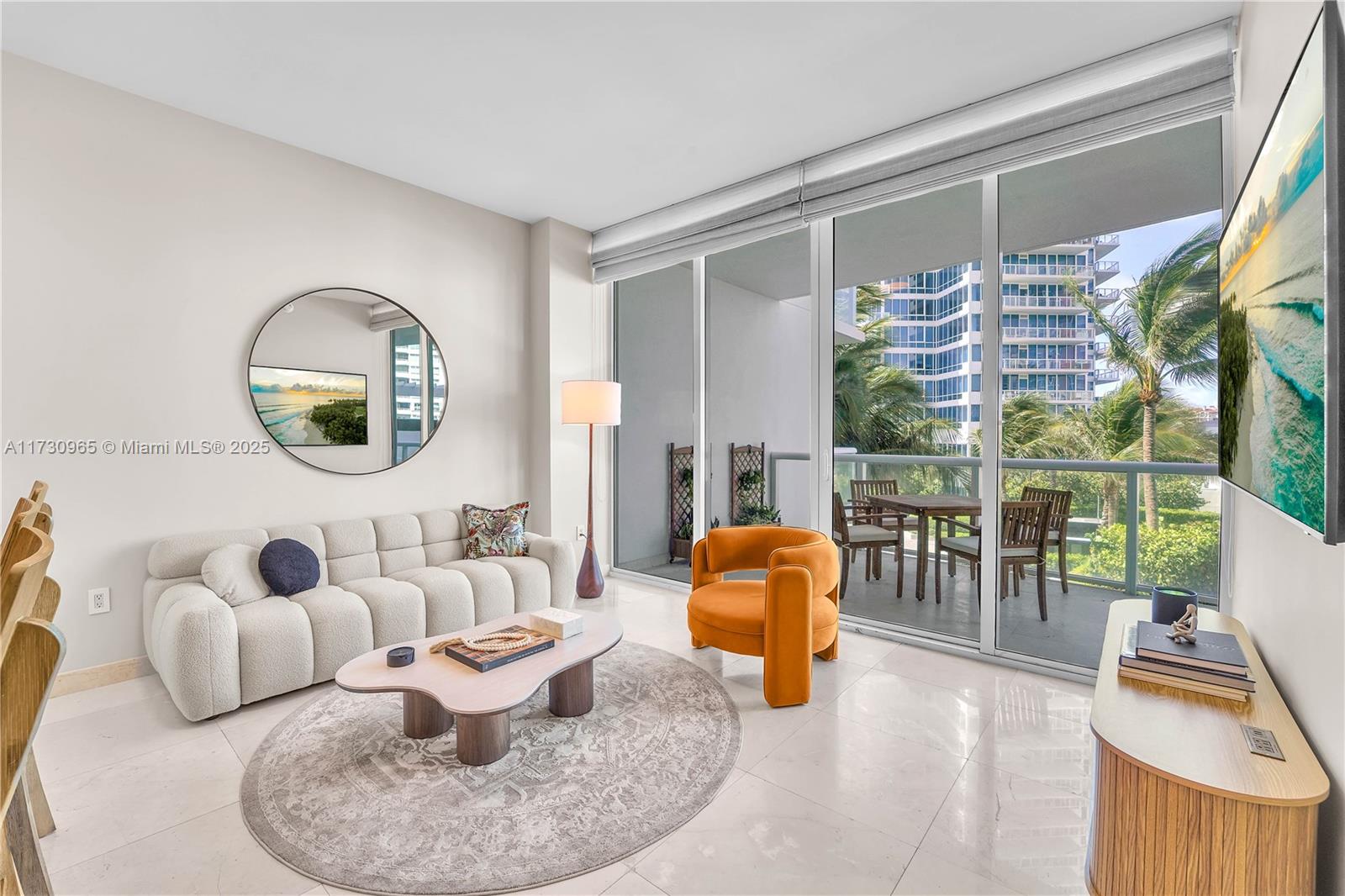 50 S Pointe Dr 608