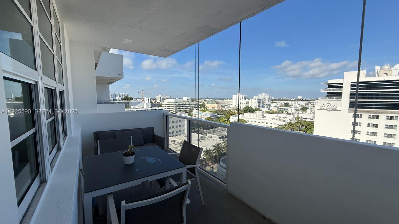 THE DECOPLAGE CONDO - Residential Lease