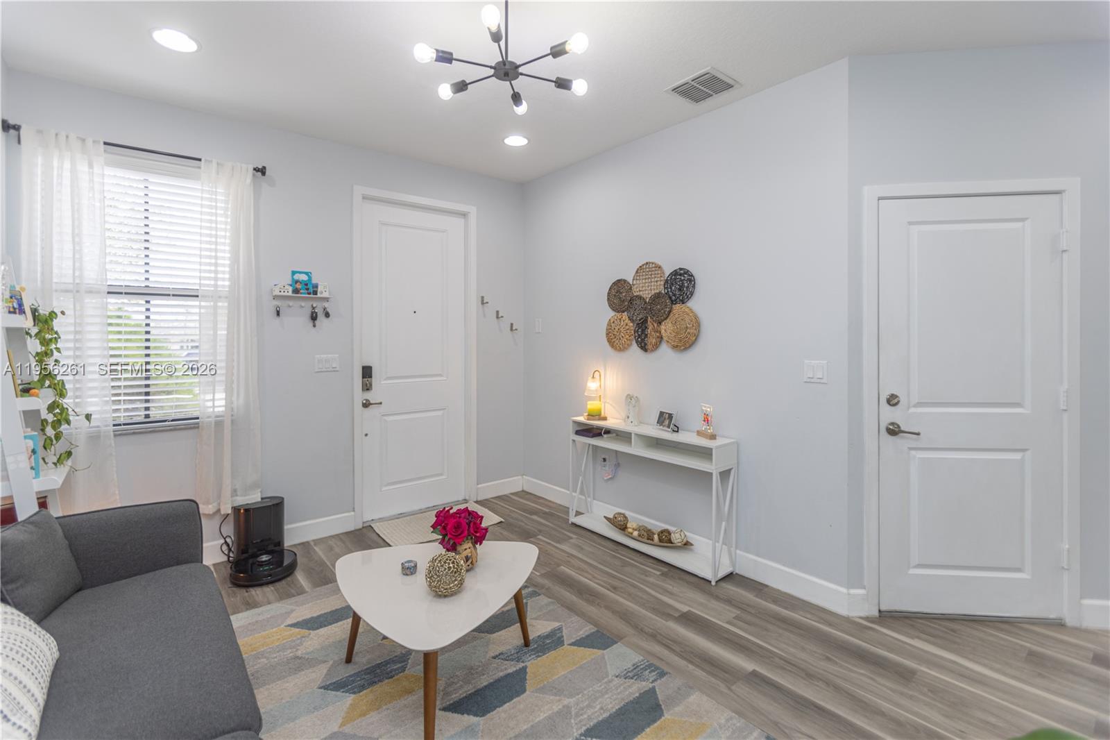 CENTRAL PARC SOUTH - Residential