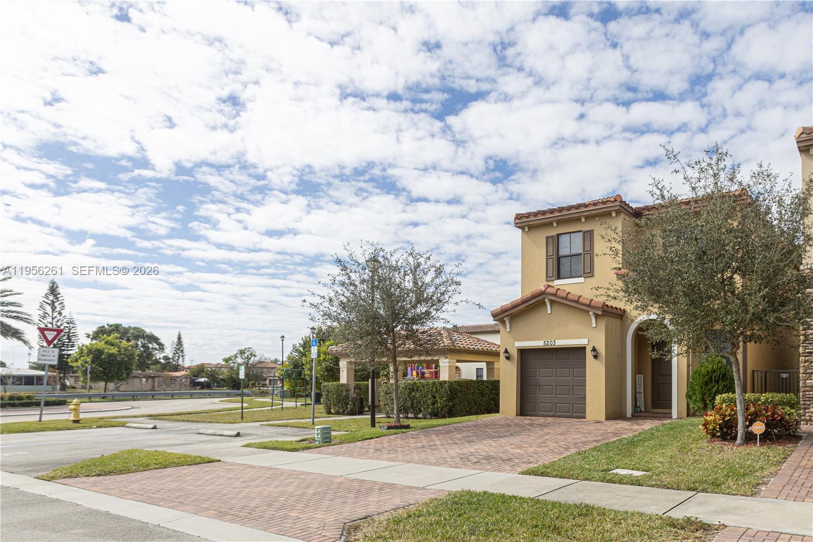 CENTRAL PARC SOUTH - Residential