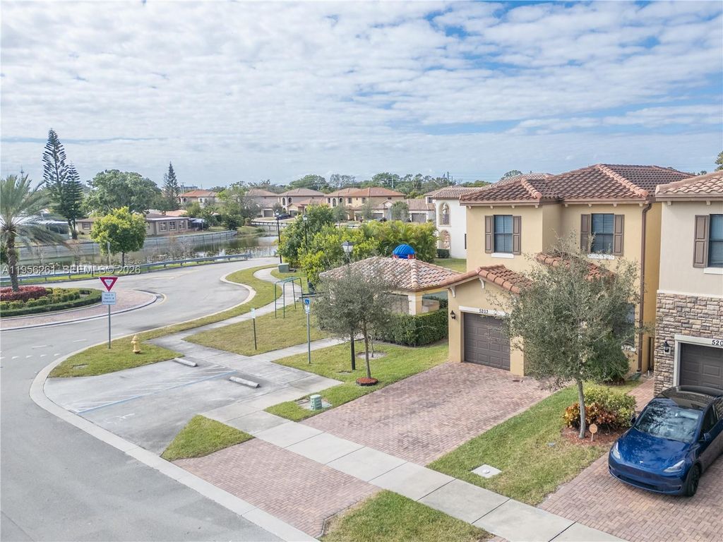 Photo of 5203 NW 50th Ter, Tamarac, FL 33319 (MLS # A11956261)