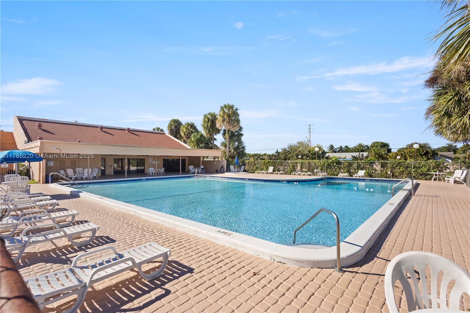 CARLISLE AT HAMPTONS WEST - Residential