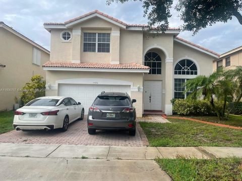 Single Family Residence in Miramar FL 15856 26th St St.jpg