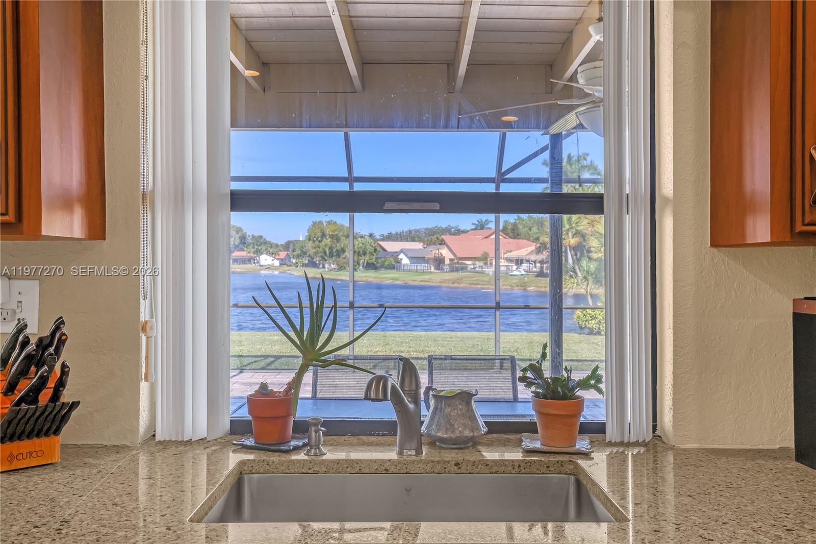 CYPRESS LAKES - Residential