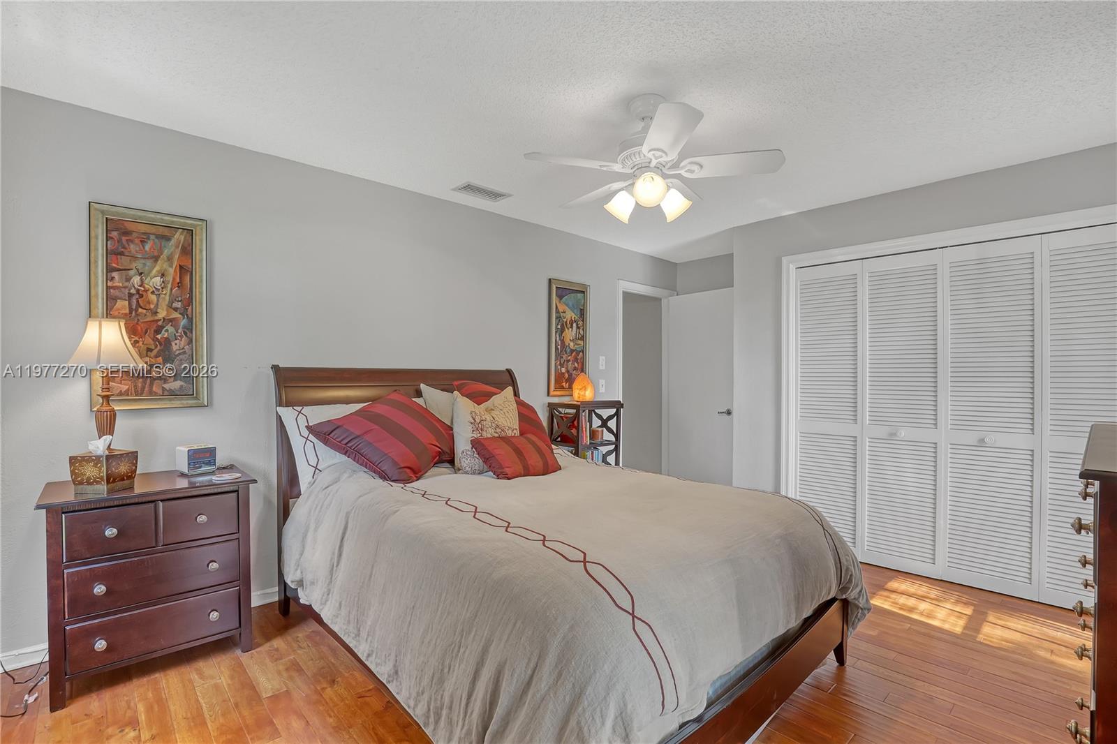 CYPRESS LAKES - Residential