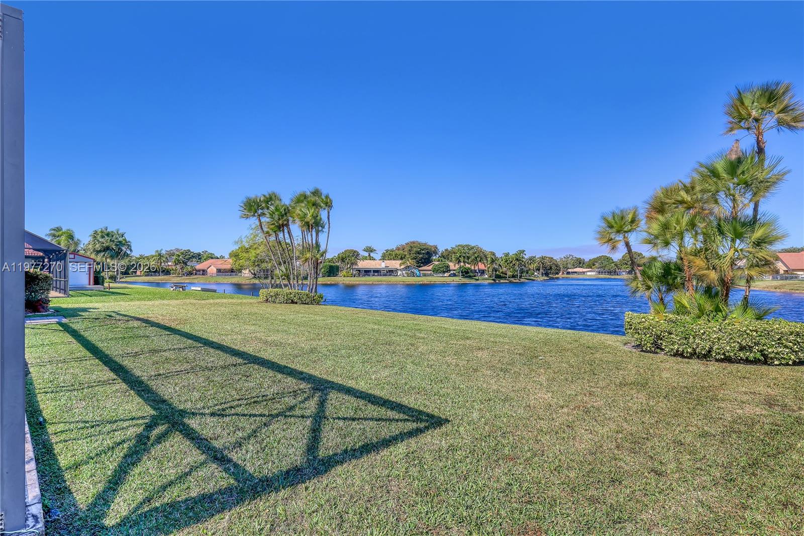 CYPRESS LAKES - Residential