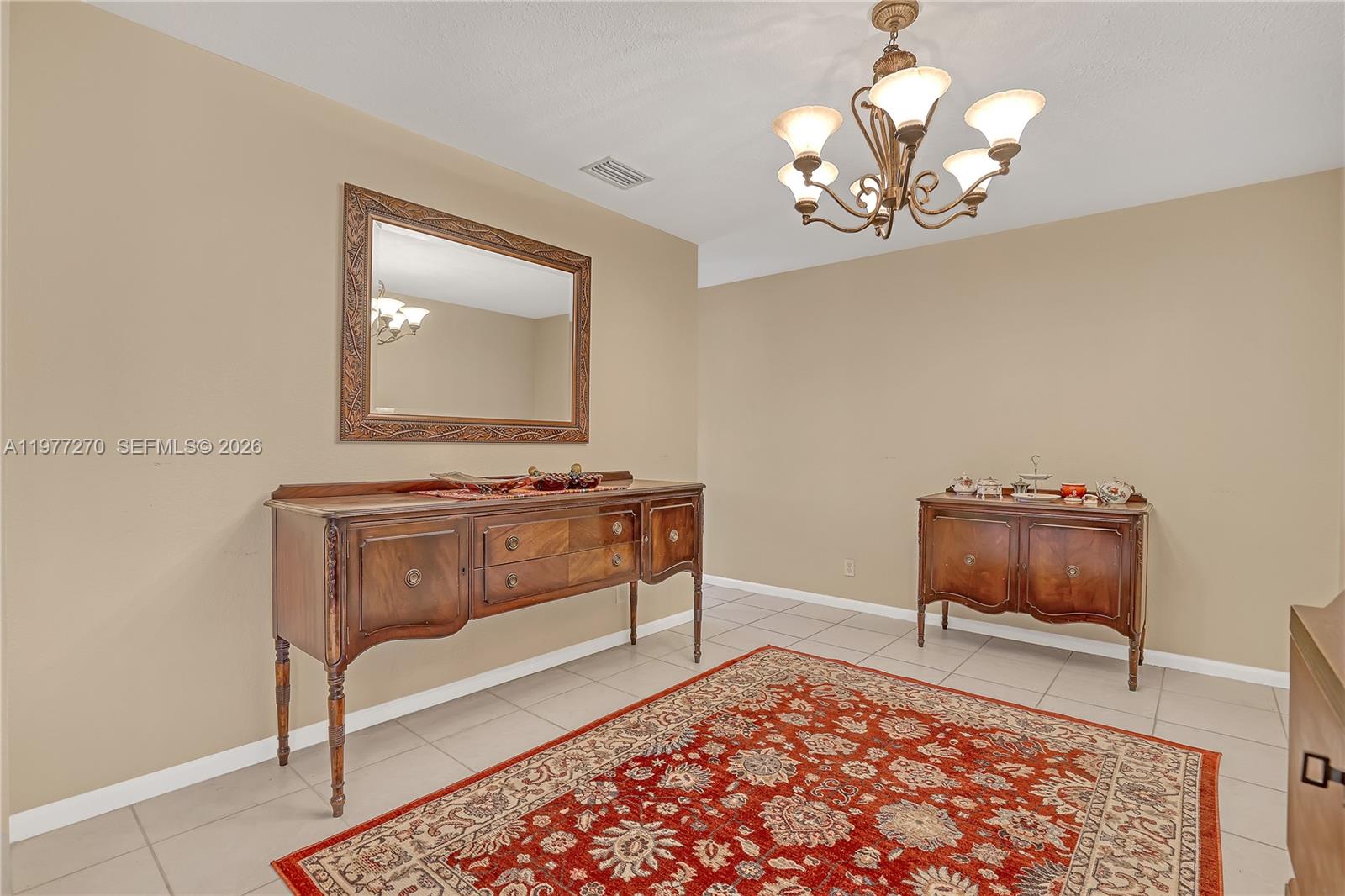 CYPRESS LAKES - Residential