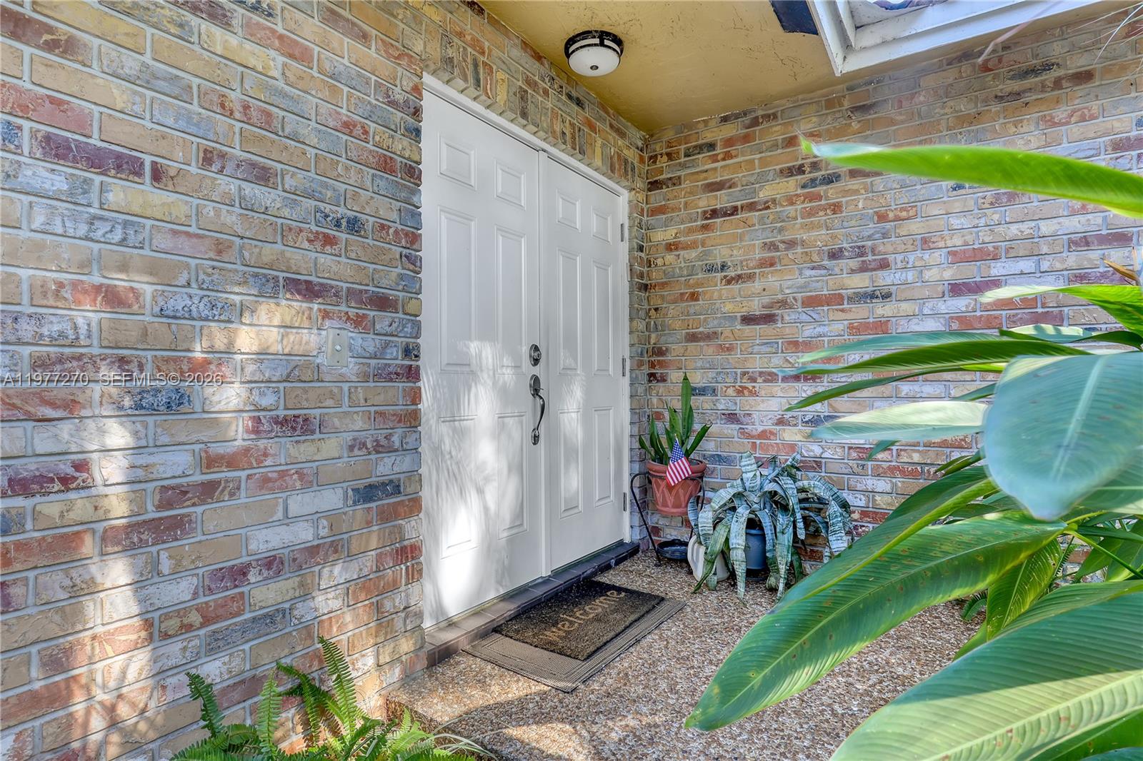 CYPRESS LAKES - Residential