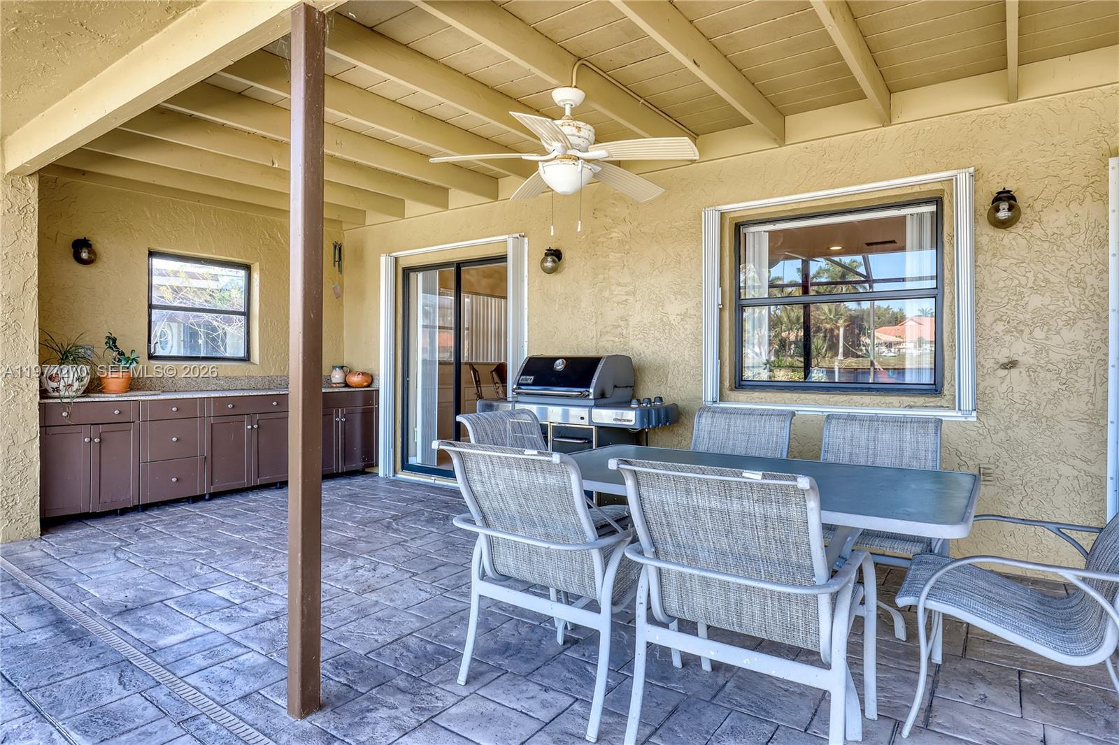 CYPRESS LAKES - Residential