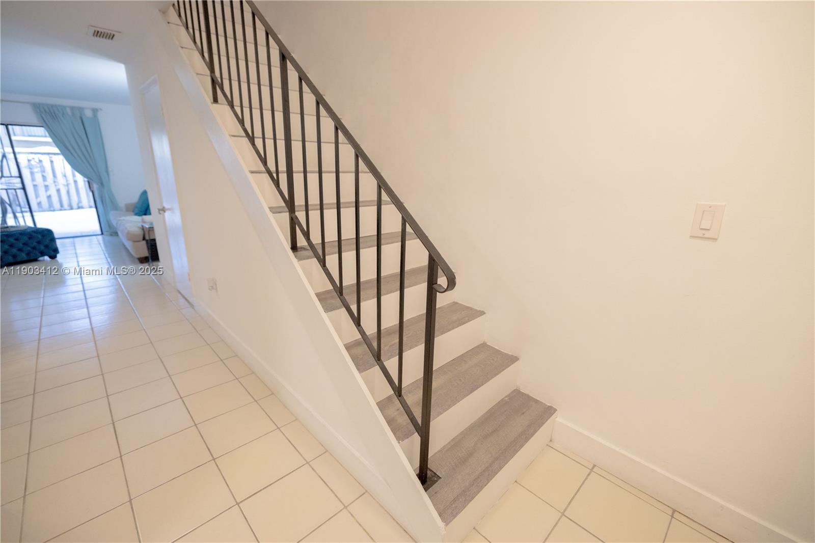 MILLER VILLAS CONDO - Residential