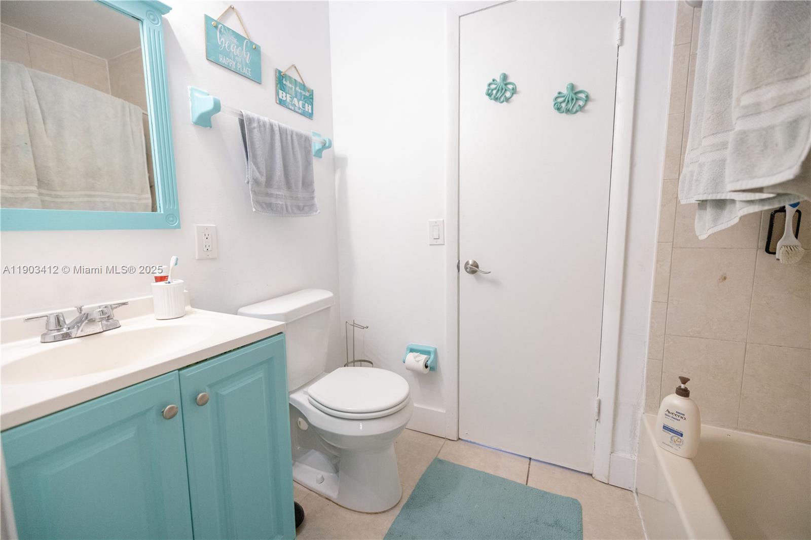 MILLER VILLAS CONDO - Residential