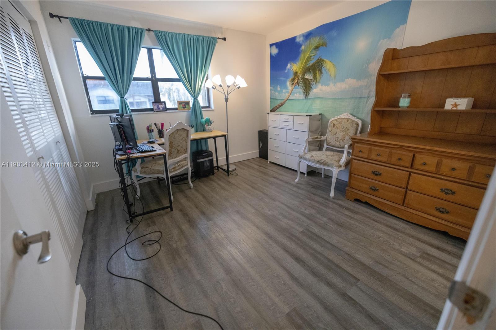 MILLER VILLAS CONDO - Residential