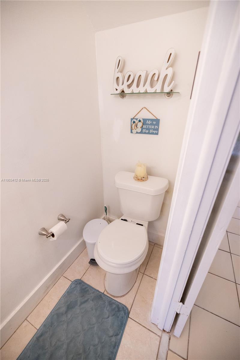 MILLER VILLAS CONDO - Residential