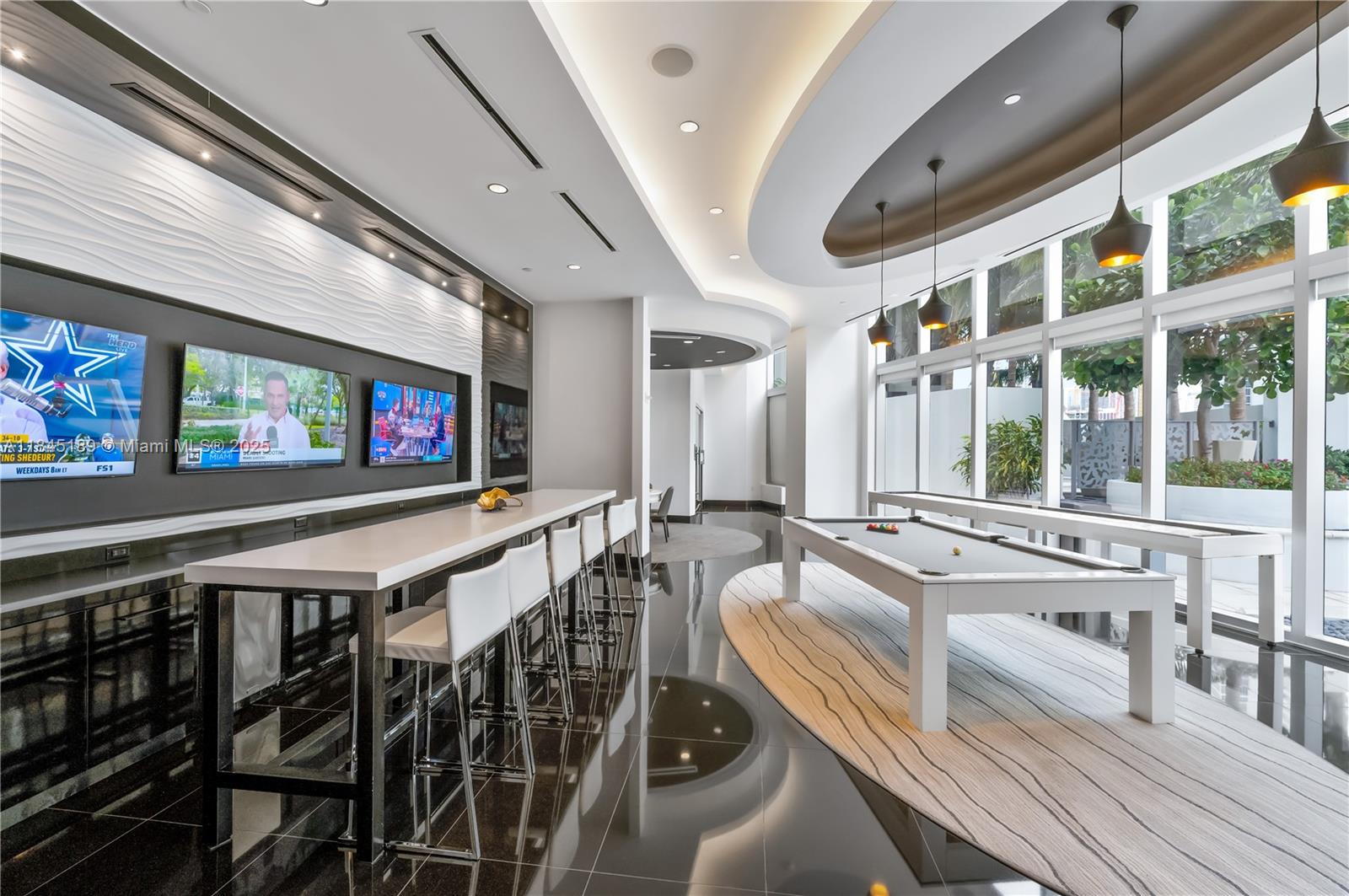 PARAMOUNT MIAMI WORLDCENT - Residential