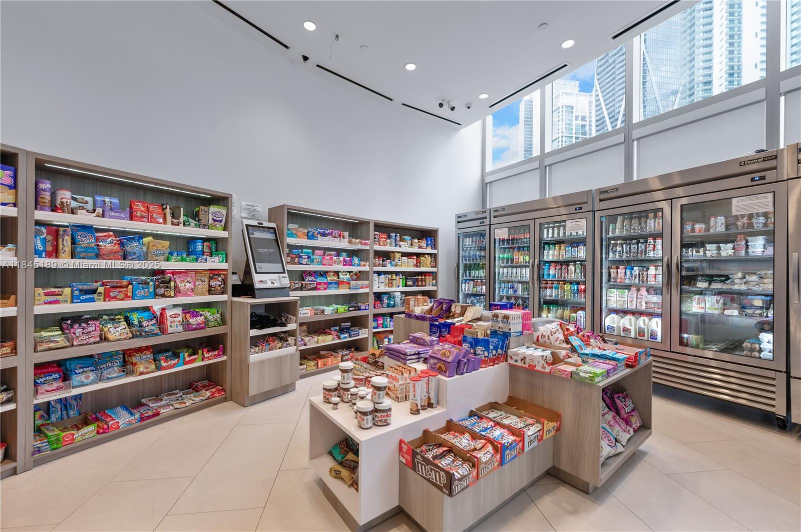 PARAMOUNT MIAMI WORLDCENT - Residential