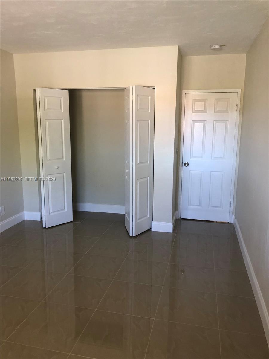 PASADENA GARDEN APARTMENT - Residential Lease