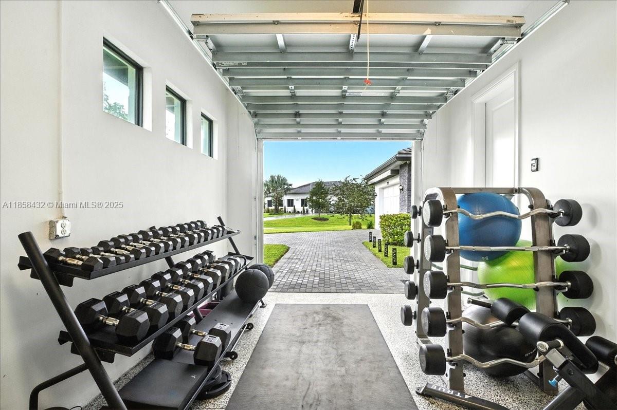 CLINGANS COVE - Residential