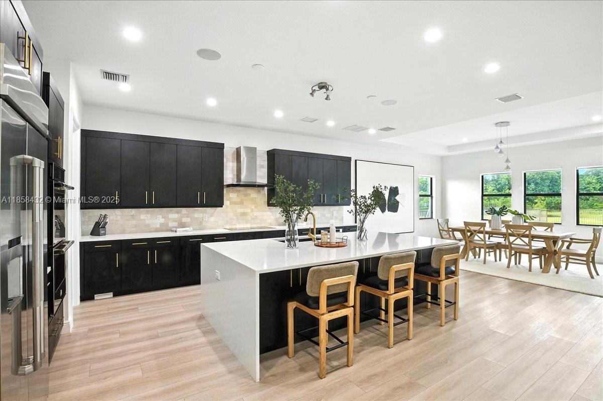 CLINGANS COVE - Residential