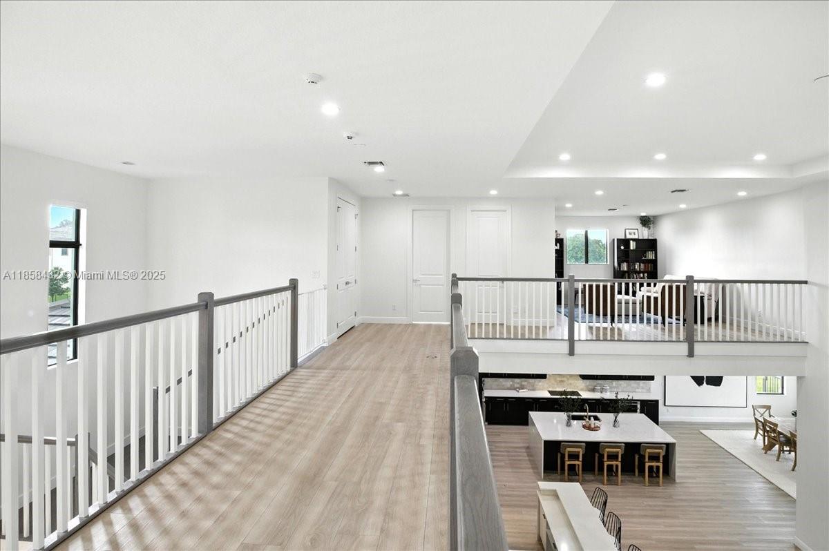 CLINGANS COVE - Residential