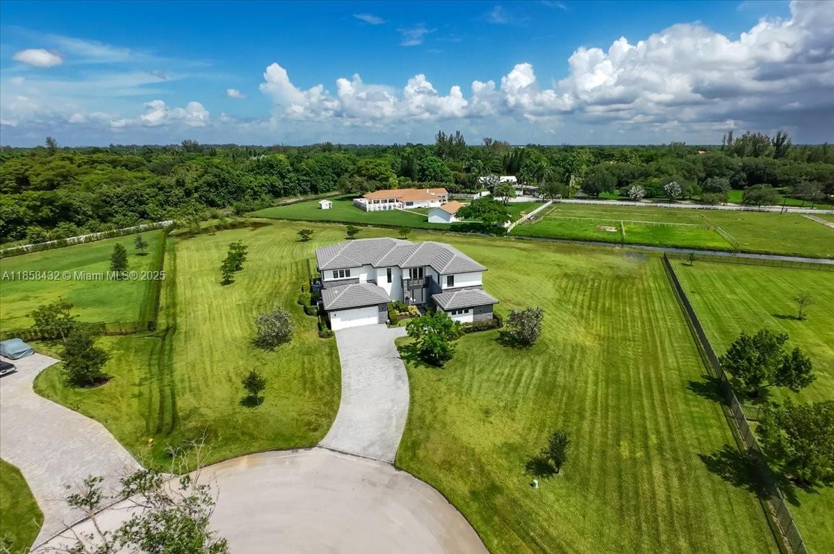 CLINGANS COVE - Residential