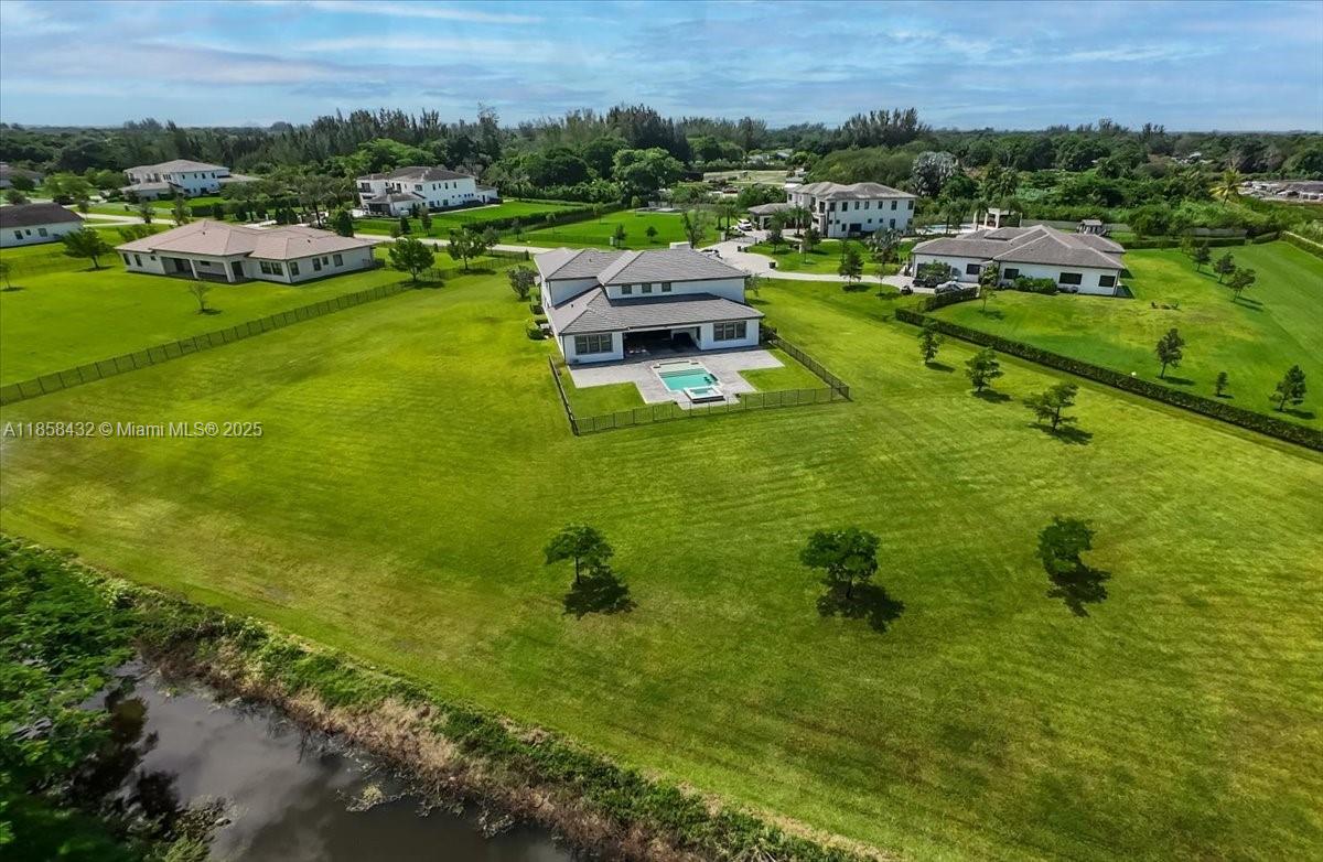 CLINGANS COVE - Residential