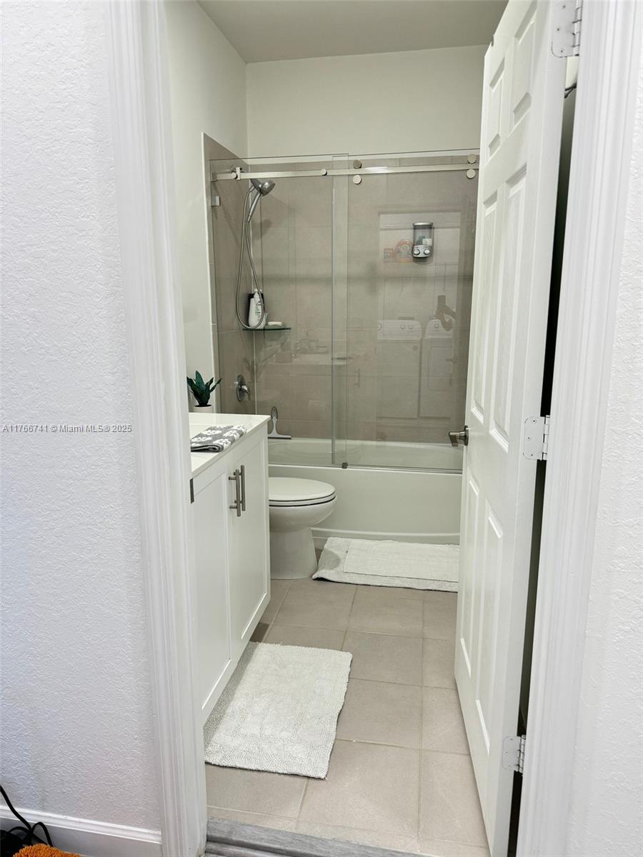 D & B SUBDIVISION - Residential
