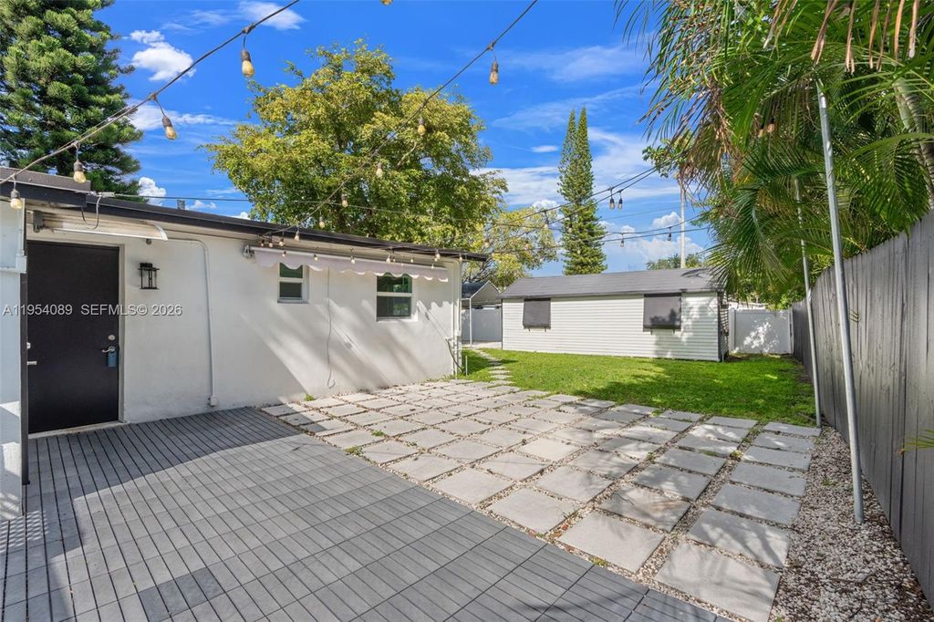 Photo of 5771 SW 39th St, Davie, FL 33314 (MLS # A11954089)