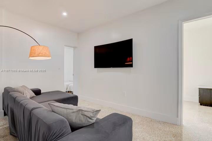 MIAMI HIGHLANDS SEC A - Residential Income