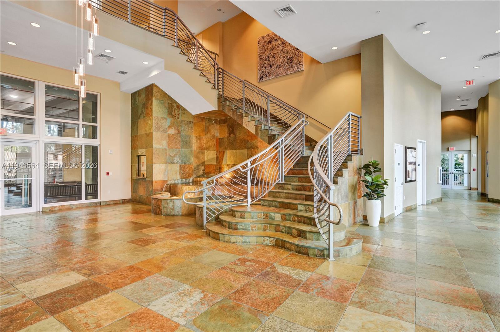 DUO CONDOMINIUM EAST - Residential