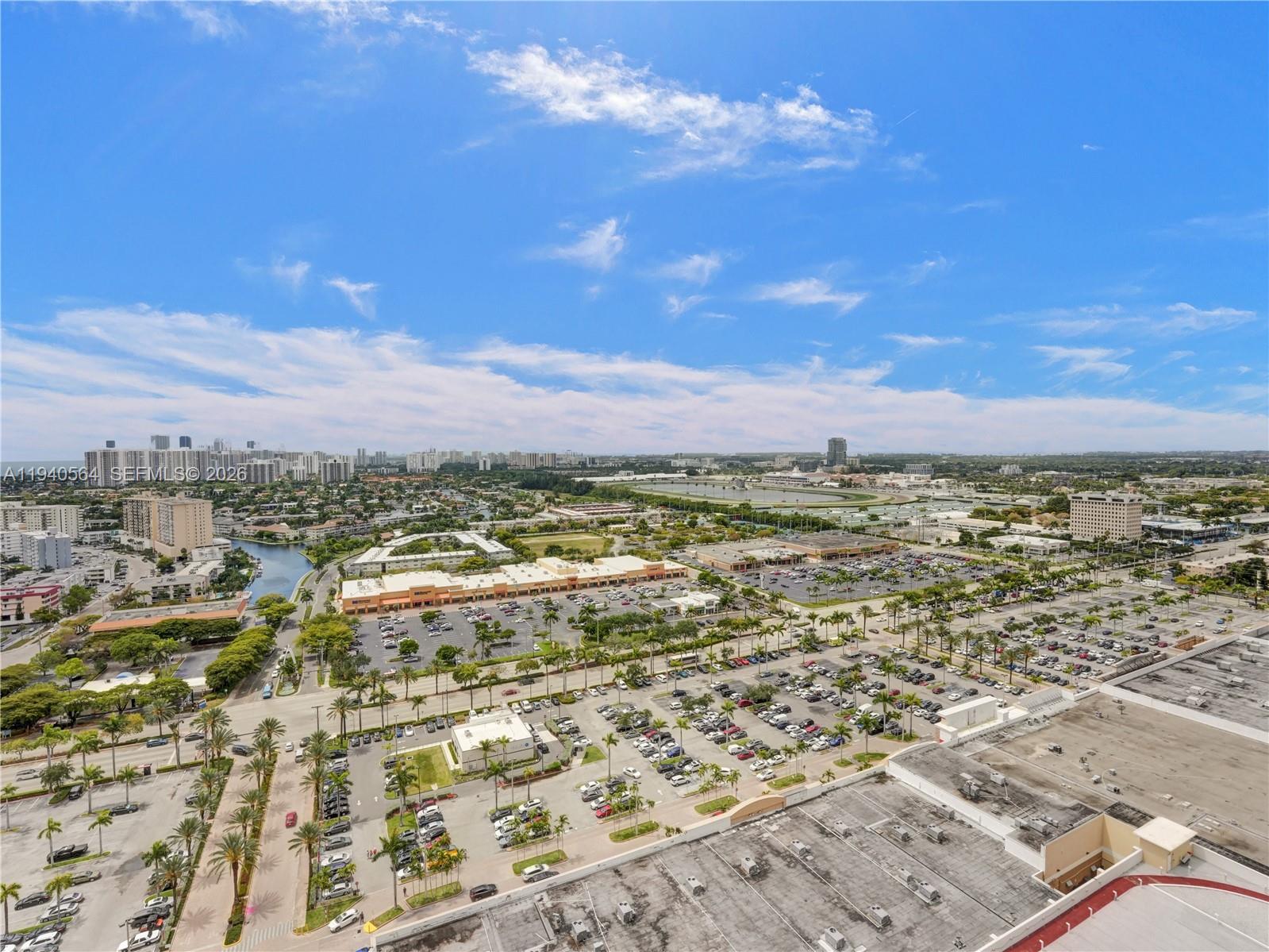 DUO CONDOMINIUM EAST - Residential