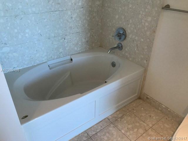 LATITUDE ON THE RIVER CON - Residential