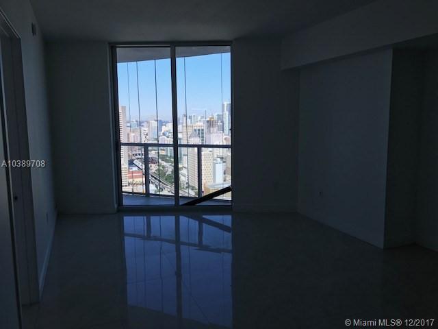 LATITUDE ON THE RIVER CON - Residential