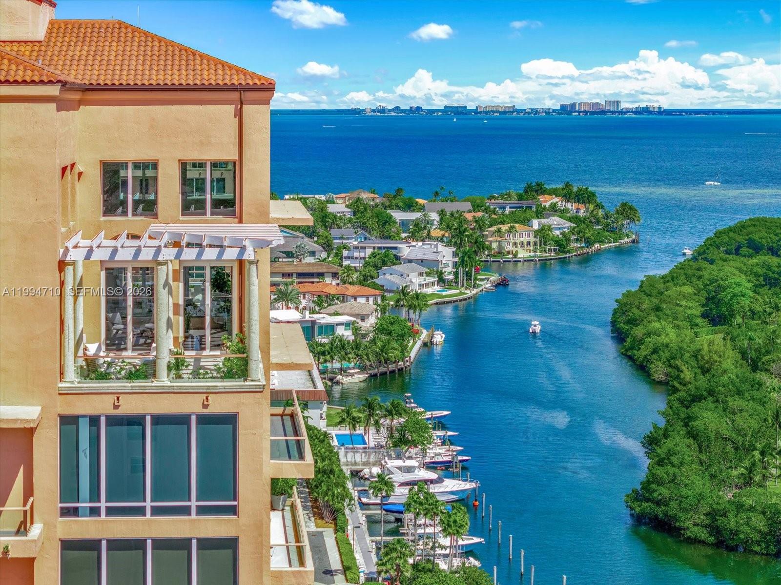 60 Edgewater Dr TS-A