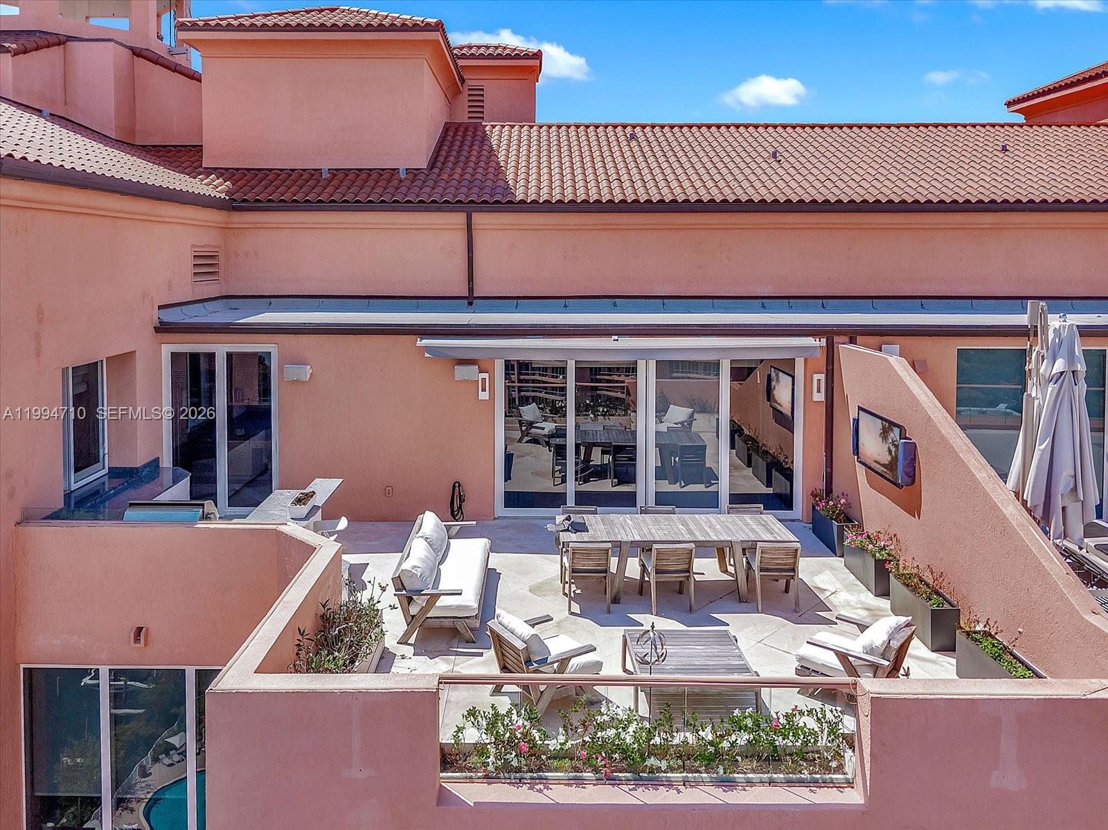 THE GABLES CONDO - Residential