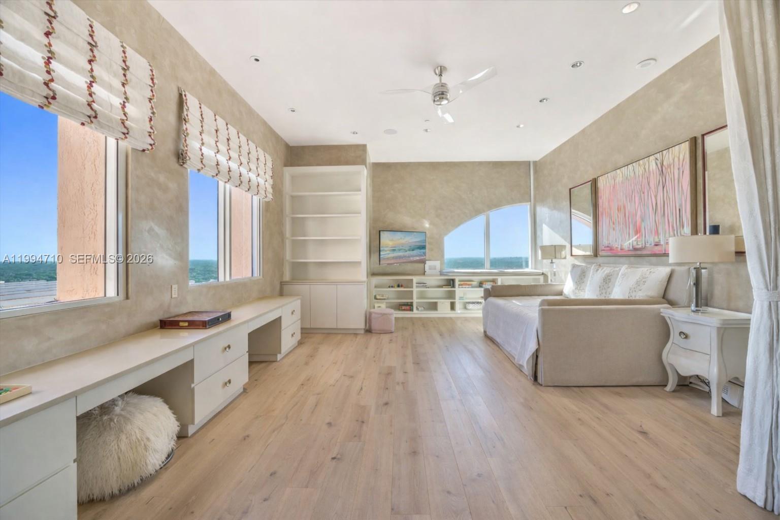 THE GABLES CONDO - Residential