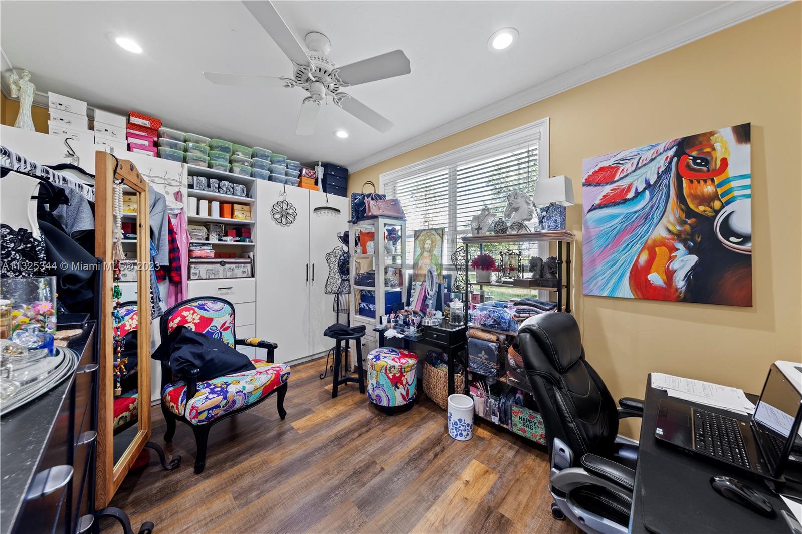 10 AC EQUESTRIAN FAC - Residential