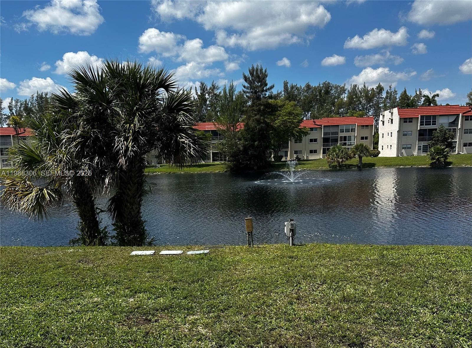 SUNRISE LAKES 10 CONDO - Residential