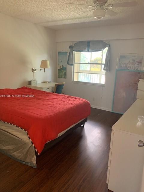 NEW HAMPTON AT CENTURY VI - Residential