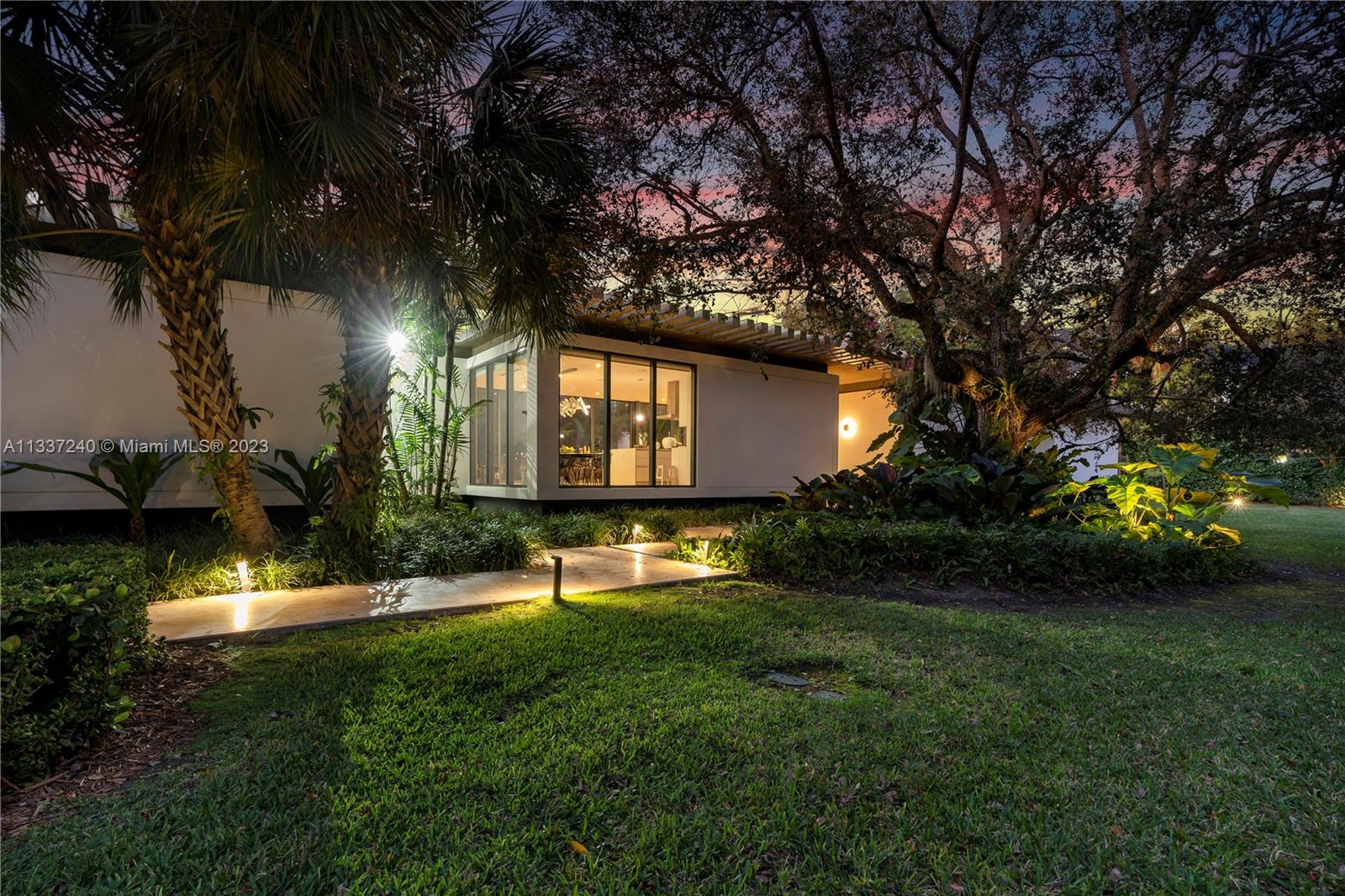 PINE TREE ESTATES - Residential