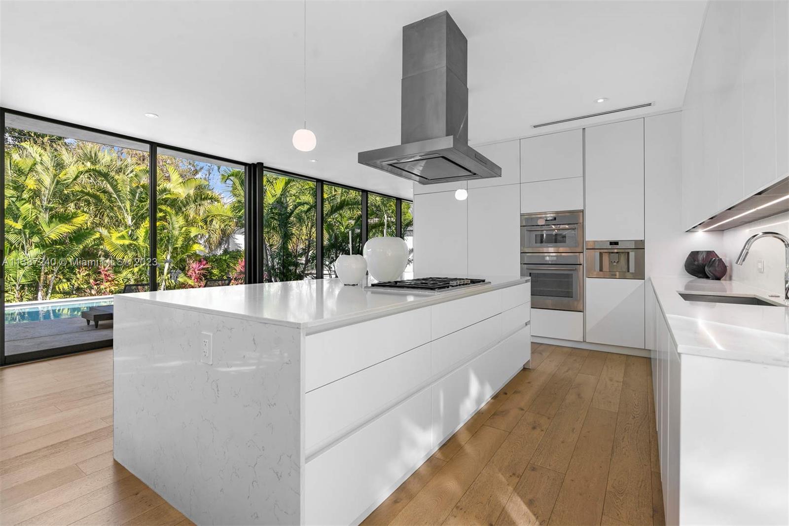 PINE TREE ESTATES - Residential