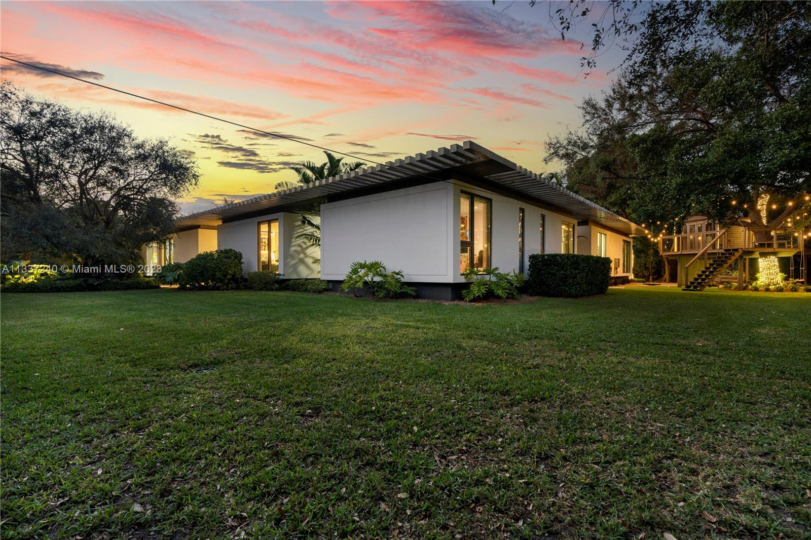 PINE TREE ESTATES - Residential