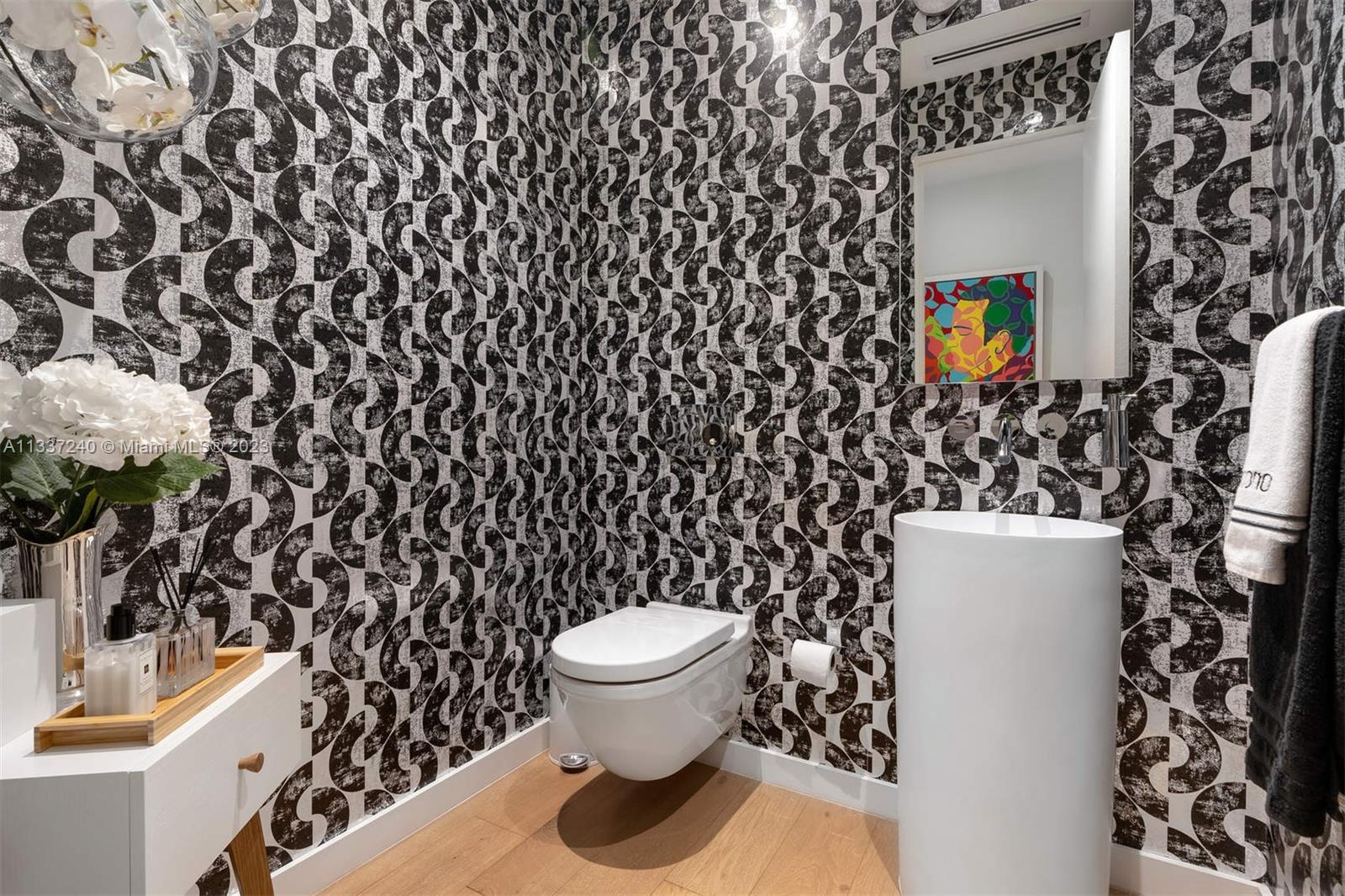 PINE TREE ESTATES - Residential