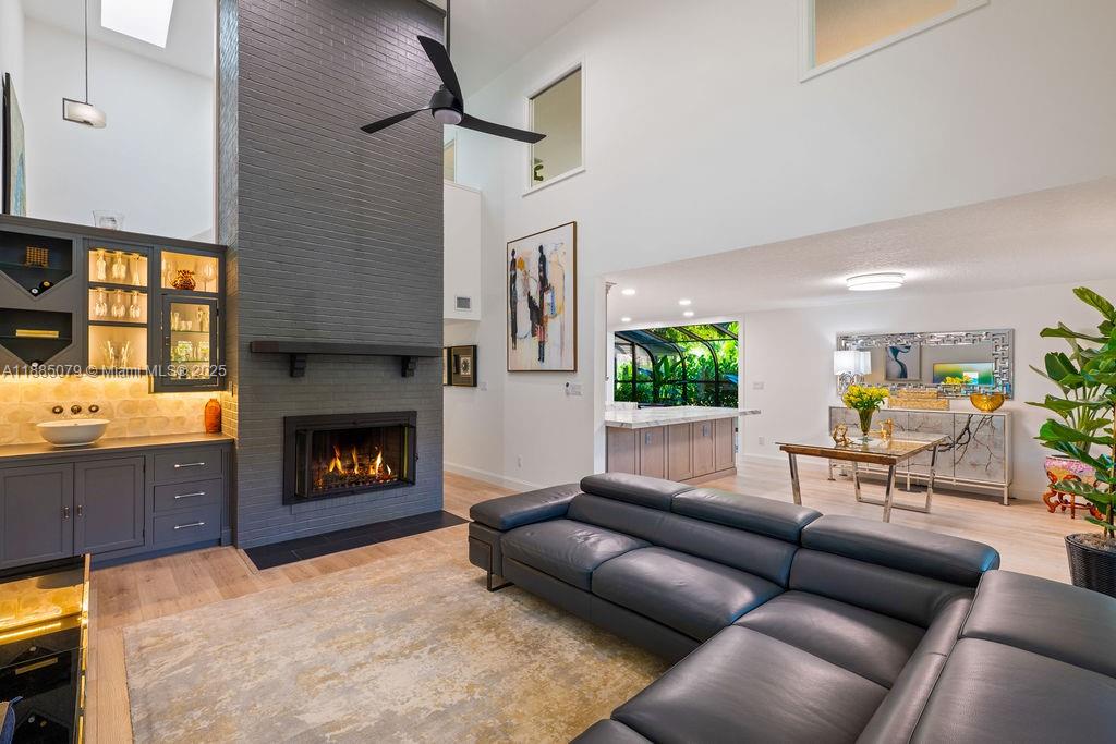 SPRINGS - Residential