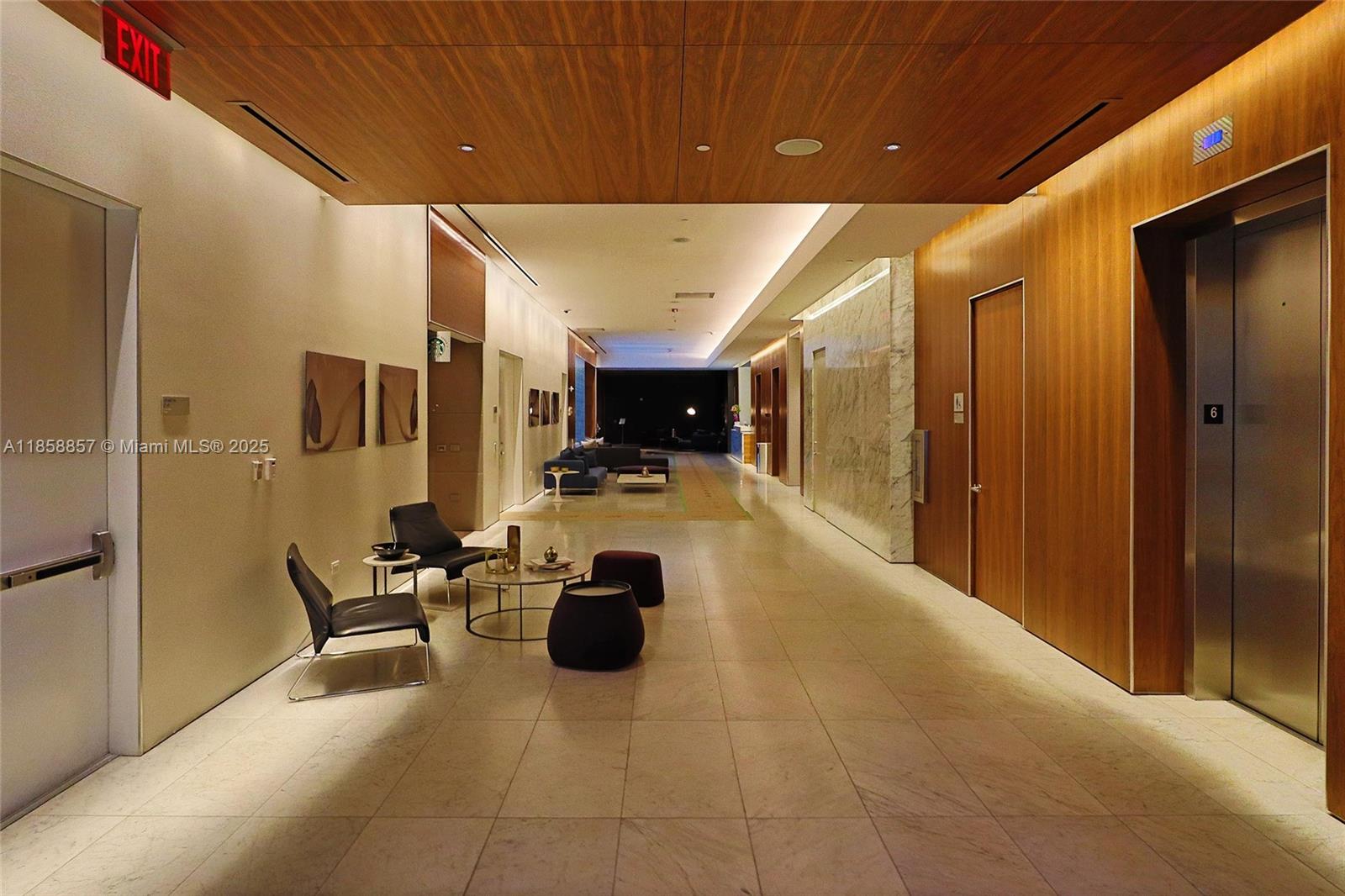 REACH CONDO - Residential