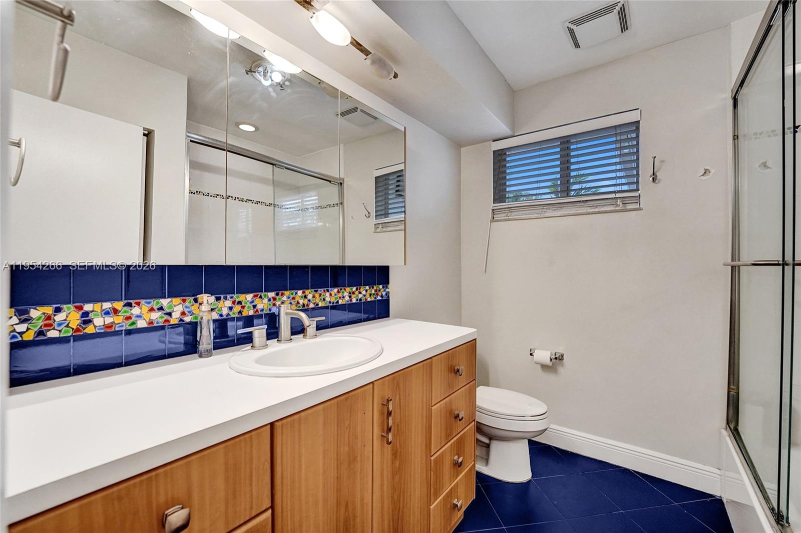 EMERALD HILLS - Residential