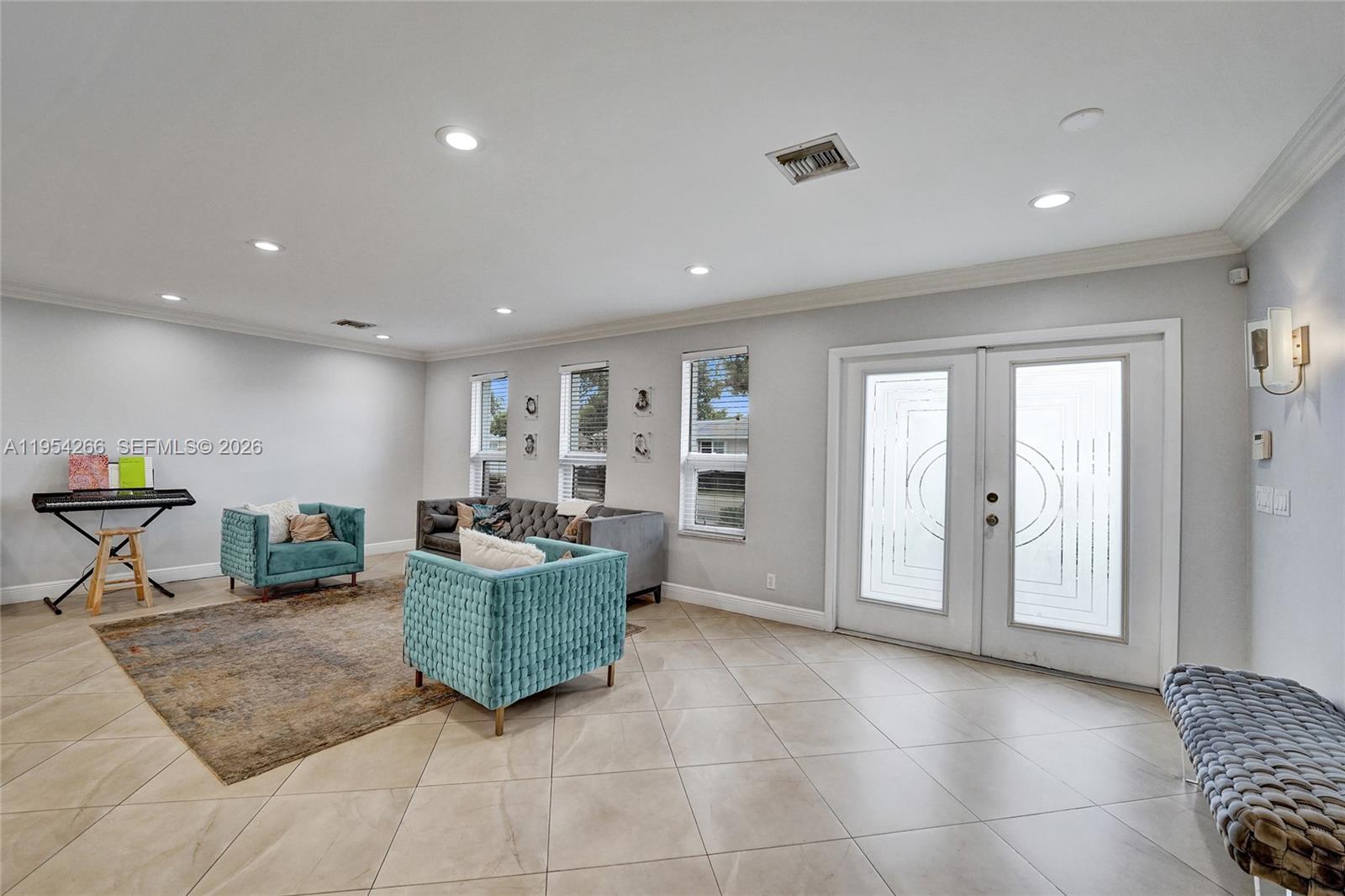 EMERALD HILLS - Residential