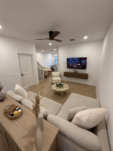 Tiny photo for 24474 SW 119th Pl, Homestead, FL 33032 (MLS # A12008328)