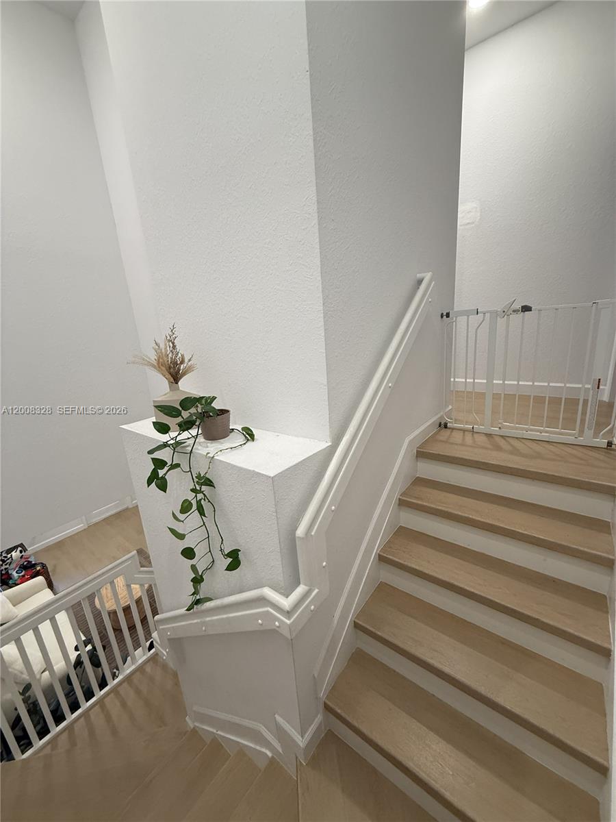 SILVER PALM RESIDENTIAL H - Residential